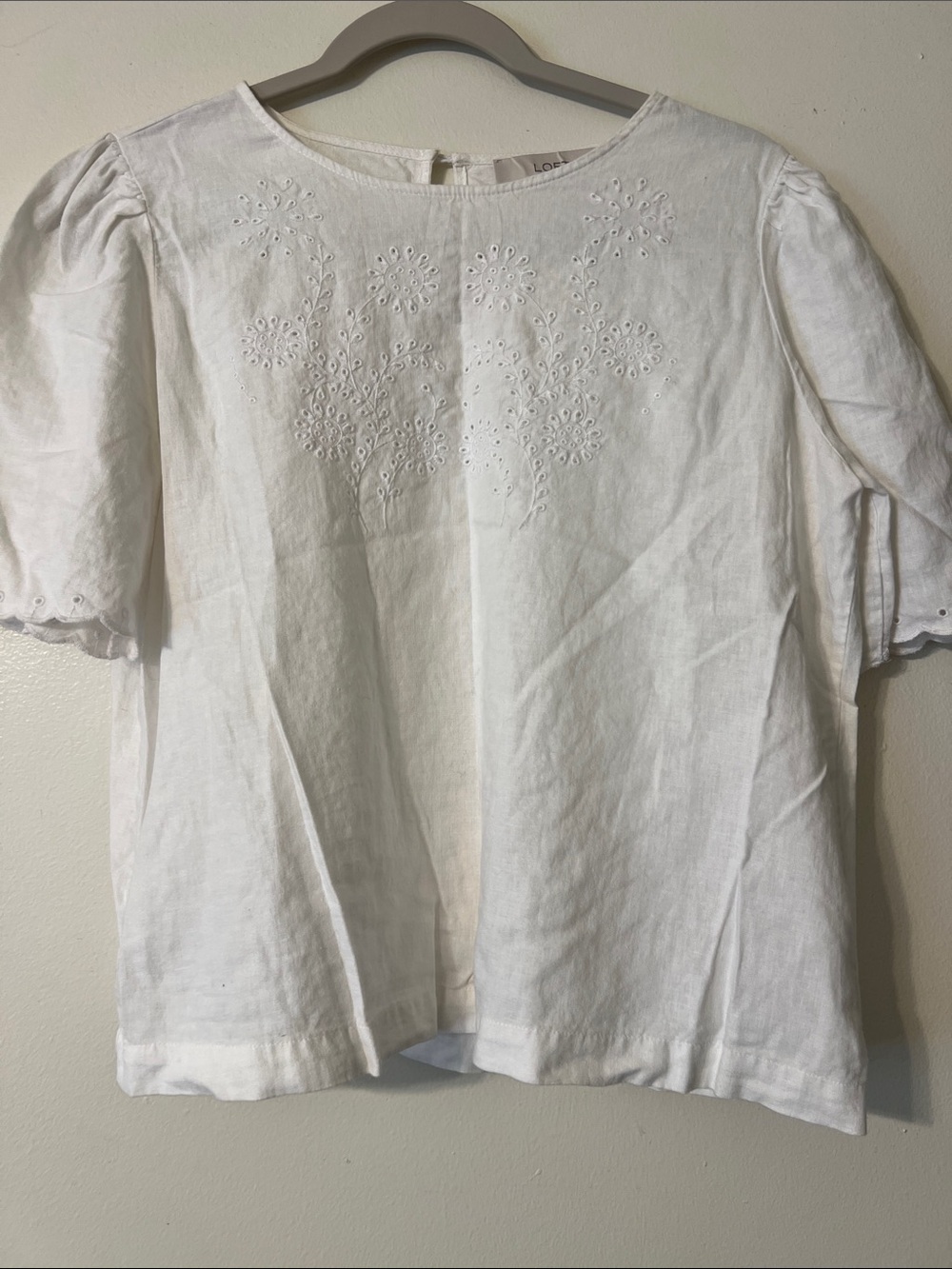 LOFT White Eyelet Embroidered Linen Puff Sleeve Top